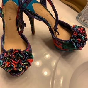 Gianni Bini multiple color heels